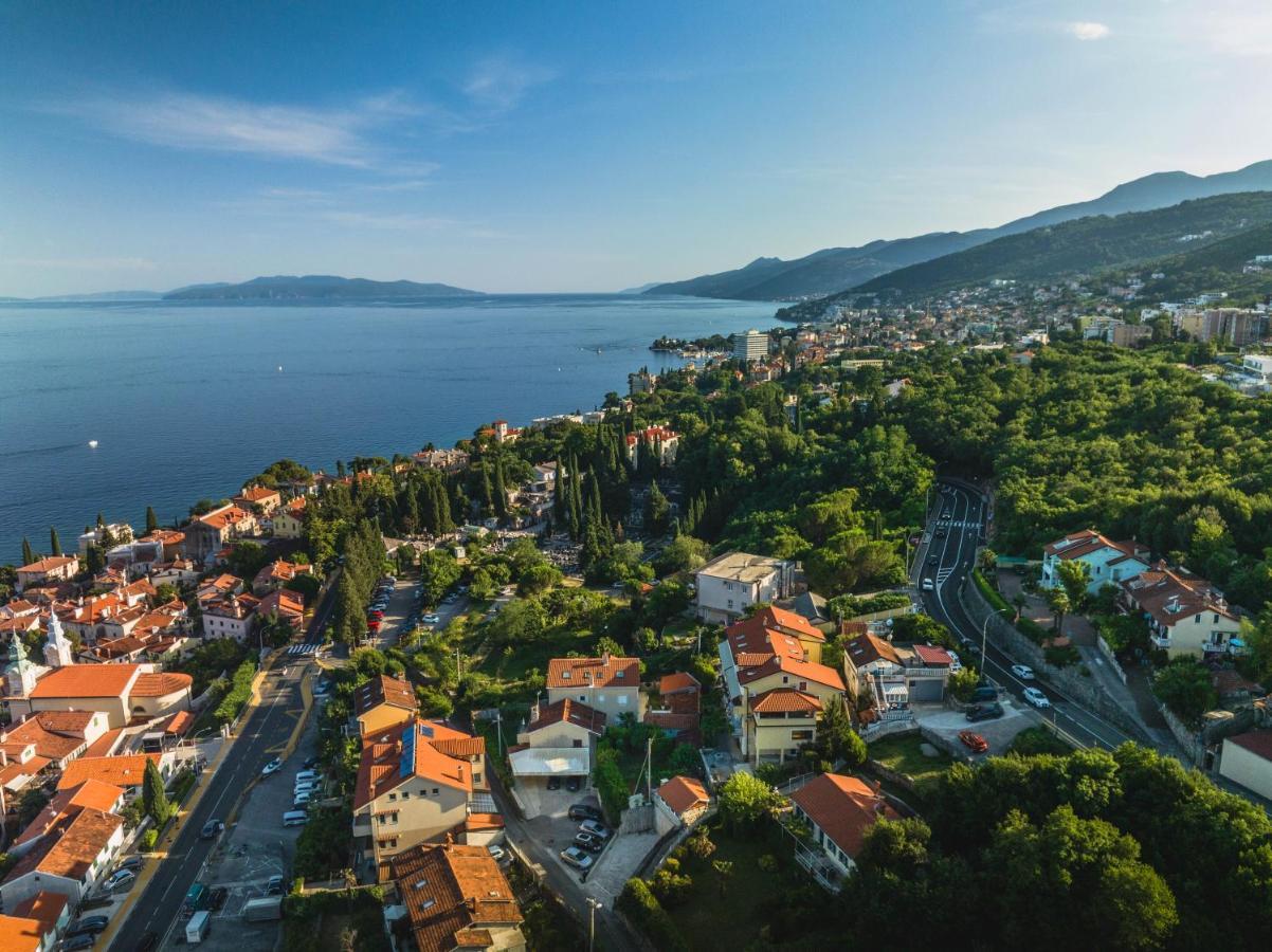 New Cosy Apartments With Private Parking Опатия Экстерьер фото