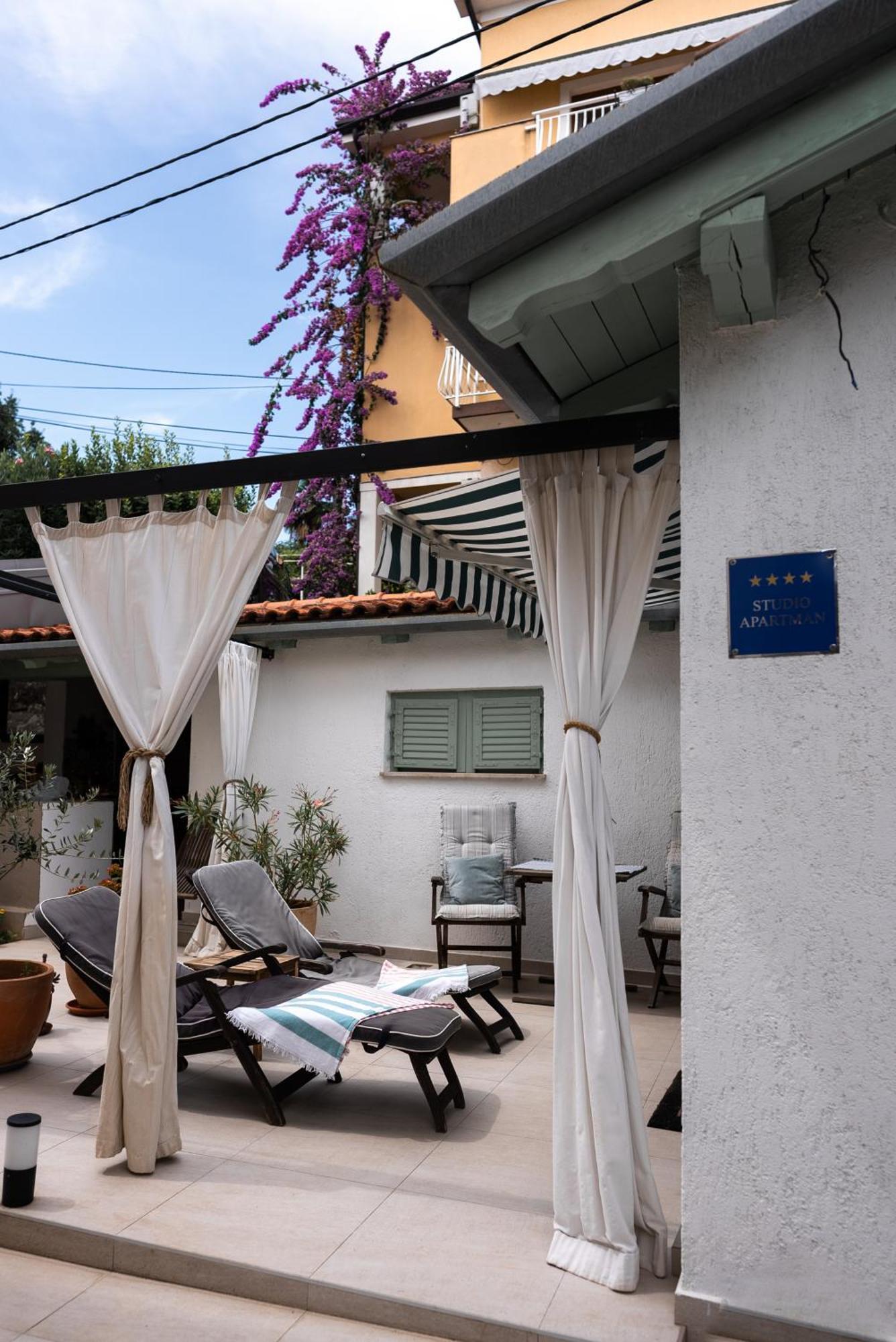 New Cosy Apartments With Private Parking Опатия Экстерьер фото